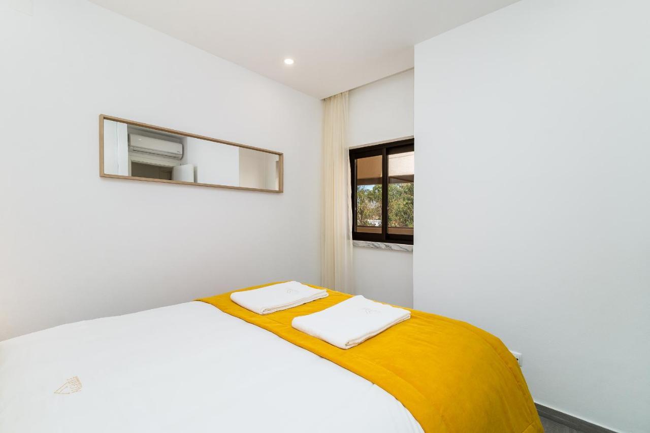 Algarve Golden Properties: Iberlagos 226 Luaran gambar