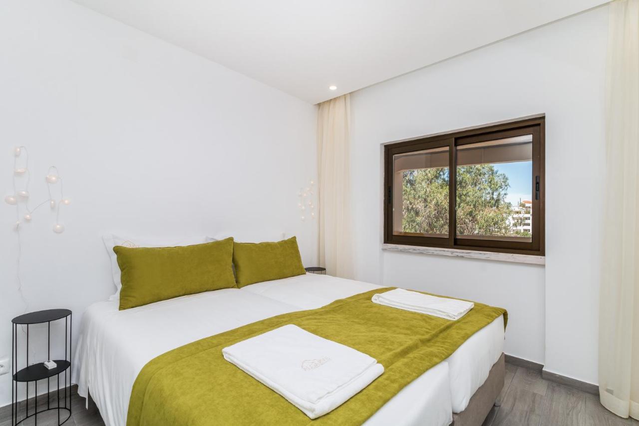 Algarve Golden Properties: Iberlagos 226 Luaran gambar